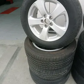 235 65 17