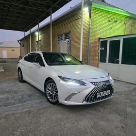 Lexus ES 350 2020