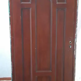 дверь турец б.у 210.88