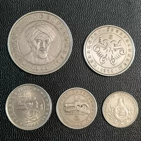 монеты
