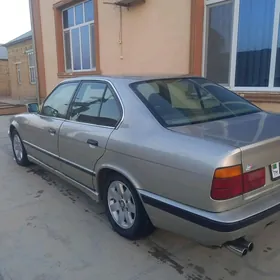 BMW 535 1990