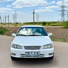 Toyota Camry 1997