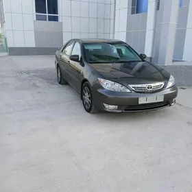 Toyota Camry 2005