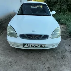 Daewoo Nubira 2001