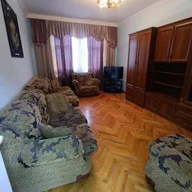 аренда мир 4, 2 квартиры