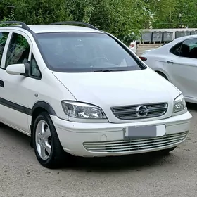 Opel Zafira 2003
