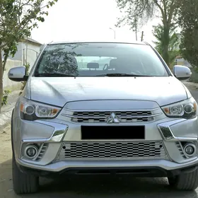 Mitsubishi Outlander Sport 2019