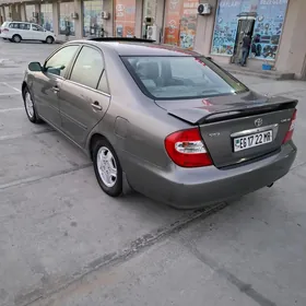 Toyota Camry 2003