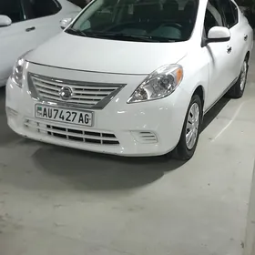 Nissan Versa 2014