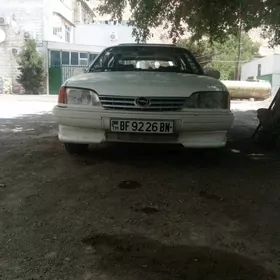 Opel Senator 1984