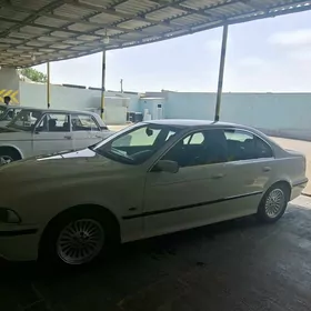 BMW E39 1999