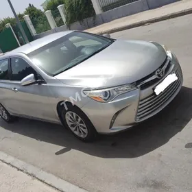Toyota Camry 2017