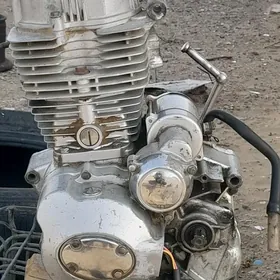 dwigatel 200