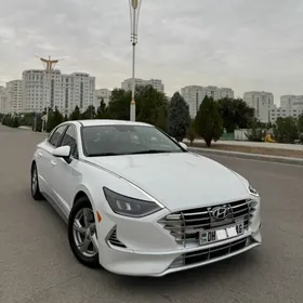 Hyundai Sonata 2021