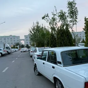 Lada 2107 2000