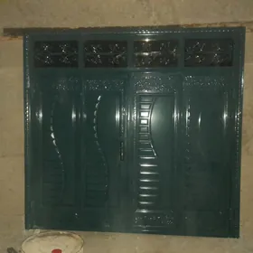 Derweze yokary hili demirden