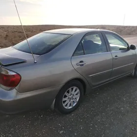 Toyota Camry 2005