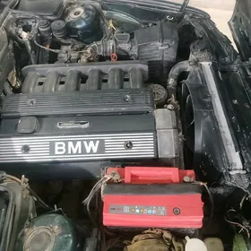 BMW 525 1991