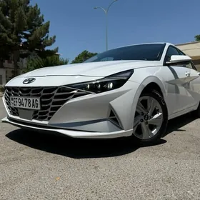 Hyundai Elantra 2021