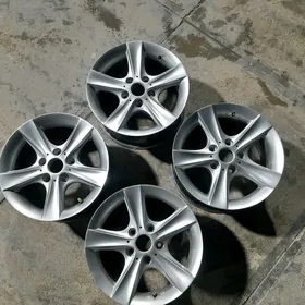 15 karolla disge