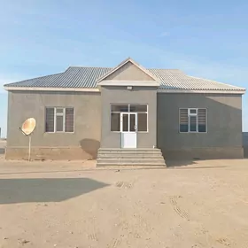 Garadepe satlyk jaý