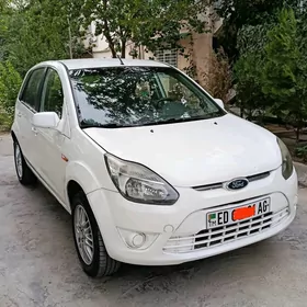 Ford Figo 2011
