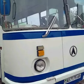ПАЗ 3205 1989
