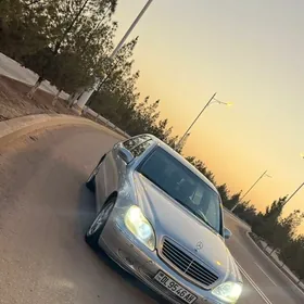 Mercedes-Benz S-Class 2003