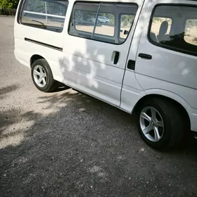 Toyota Hiace 1994