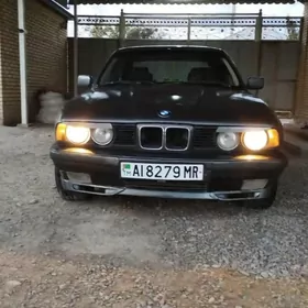 BMW 525 1990