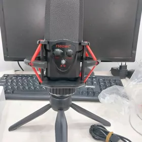 Mikrafon bilen Jbl nausnik