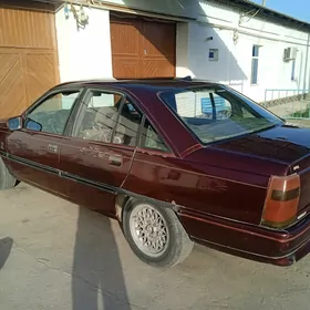 Opel Omega 1990