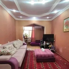КимРайон 2эт 3 комнаты 75м²