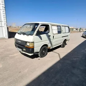 Toyota Hiace 1990