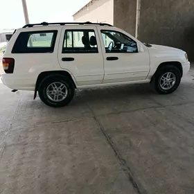 Jeep Grand Cherokee L 2004