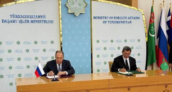 Türkmenistanyň we RF-niň Daşary işler ministrlikleri 2025-2026-njy ýyllar üçin hyzmatdaşlyk Maksatnamasyna gol çekdiler