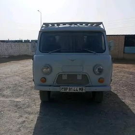 UAZ 452 1995
