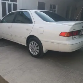 Toyota Camry 1998