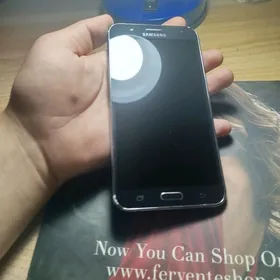 Samsung J7