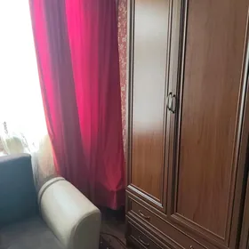 два шкафа