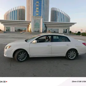 Toyota Avalon 2008