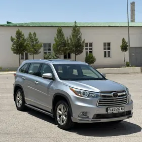 Toyota Highlander 2016