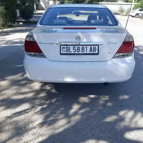 Toyota Camry 2003