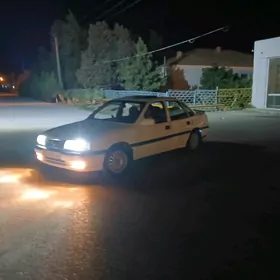 Opel Vectra 1992