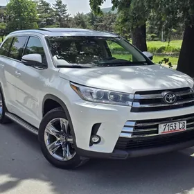 Toyota Highlander 2016