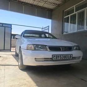 Toyota Corona 1995