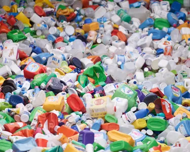 Plastik galyndylardan parasetamol öndürmegiň usuly tapyldy