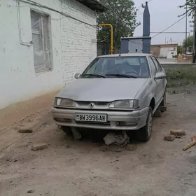 Renault Europa 19 1998