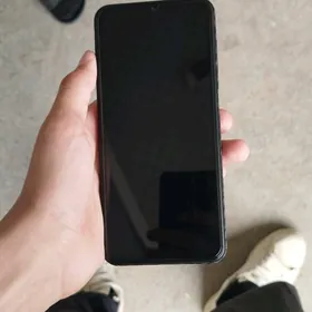 samsung M 13