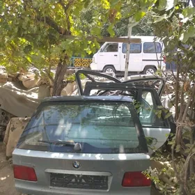 BMW esikler bagaz bufer kyrllo